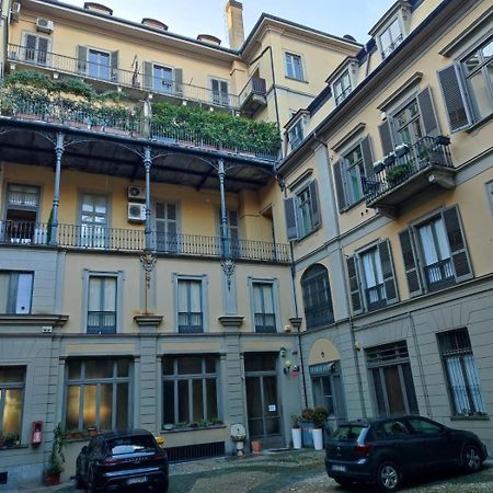 Matteotti25 Bed and Breakfast Turin Exteriör bild